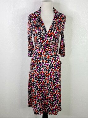 Diane Von Furstenberg Revolutionary Duenne 100% Silk Wrap Dress